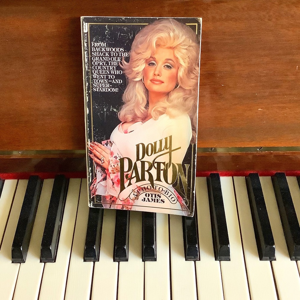 VINTAGE 1979 Dolly Parton Photo Biography Book by Otis James Paperback
